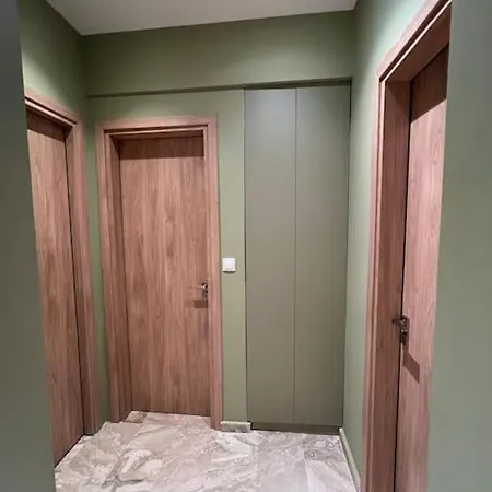 Kia's Retreat Apartment